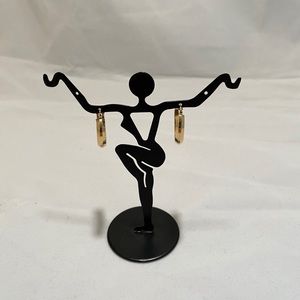 14k yellow gold hoop earrings